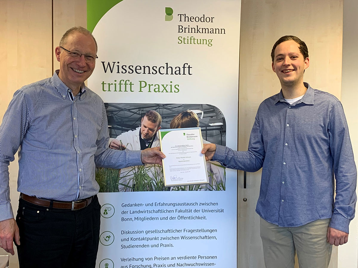 Masterstipendium Tobias Schroers